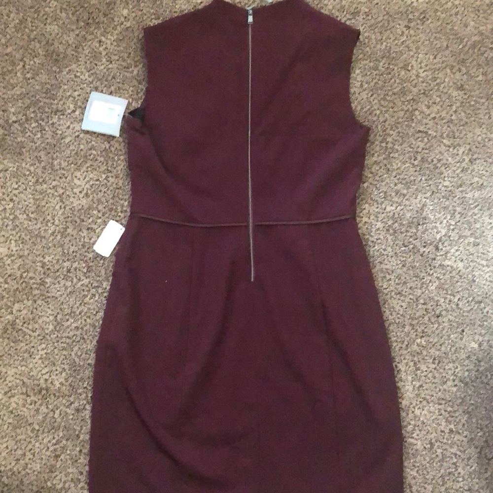 60s-Inspired Bombshell Dress - Picture 5 of 5